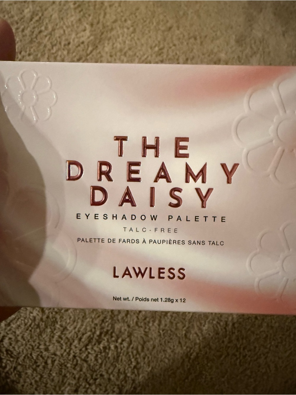 LAWLESS The Dreamy Daisy Eyeshadow Palette - Pink & Rose Tones